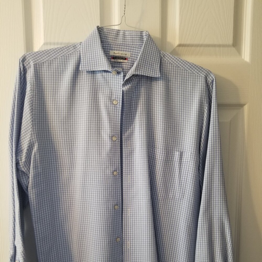 Men's blue and white checkered long-sleeve collared shirt
